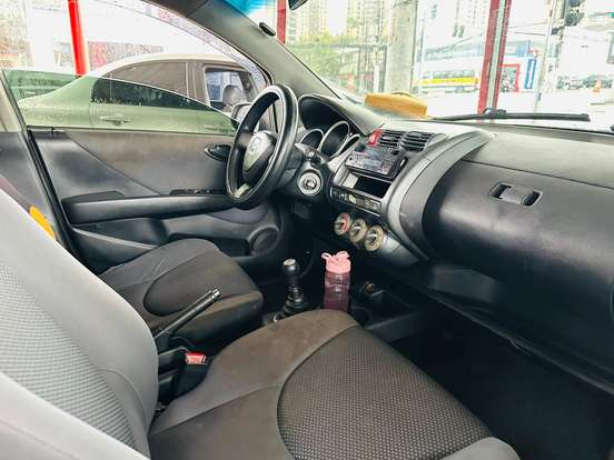 HONDA-FIT-2007