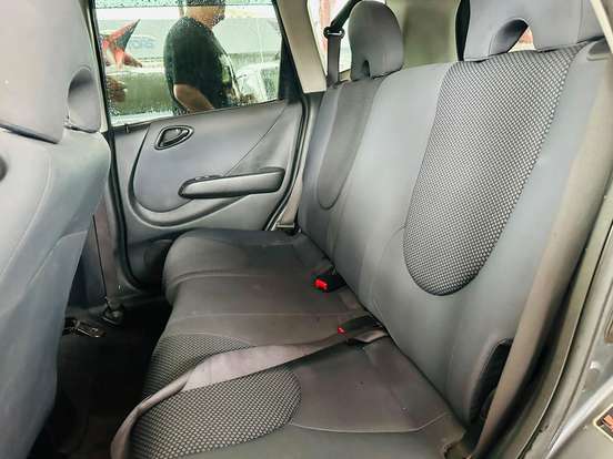 HONDA-FIT-2007