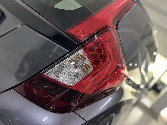 HONDA-FIT-2018