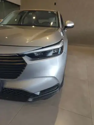 HONDA-HR-V-2023