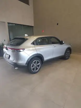HONDA-HR-V-2023