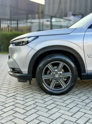 HONDA-HR-V-2023