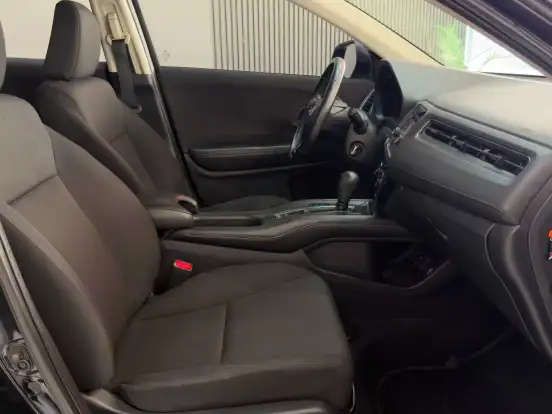 HONDA-HR-V-2015