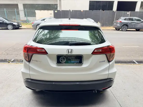 HONDA-HR-V-1.8 16V FLEX EXL 4P AUTOMÁTICO HONDA-HR-V-2015