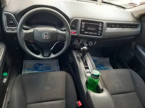 HONDA-HR-V-2016