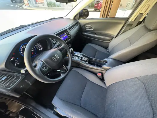 HONDA-HR-V-2019
