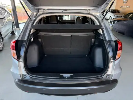 HONDA-HR-V-1.8 16V FLEX TOURING 4P AUTOMÁTICO HONDA-HR-V-2018