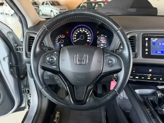 HONDA-HR-V-1.8 16V FLEX TOURING 4P AUTOMÁTICO HONDA-HR-V-2018