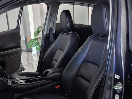 HONDA-HR-V-2021