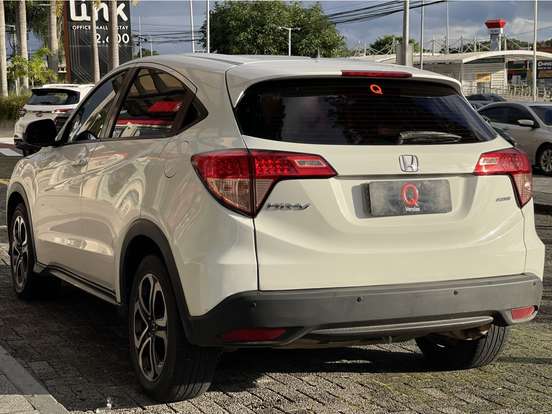 HONDA-HR-V-2015
