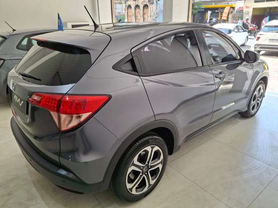 HONDA-HR-V-1.8 16V FLEX LX 4P AUTOMÁTICO HONDA-HR-V-2016