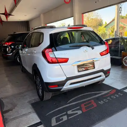 HONDA-WR-V-2018