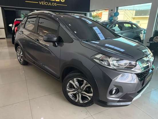 HONDA-WR-V-2017