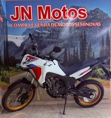 HONDA-XRE 300 SAHARA ADVENTURE-2026