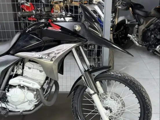 HONDA-XRE 300 HONDA-XRE 300-2011