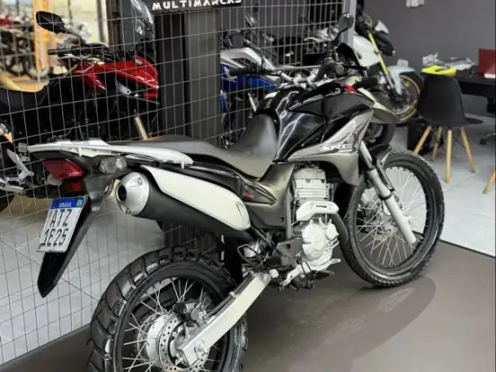 HONDA-XRE 300 HONDA-XRE 300-2011
