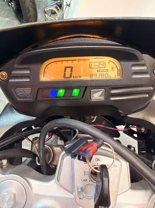 HONDA-XRE 300-2010