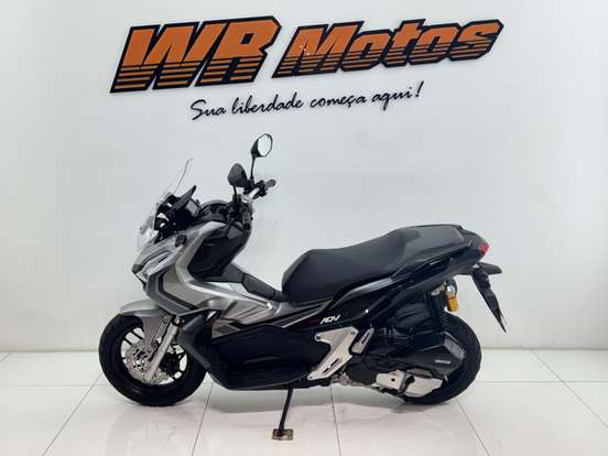 HONDA-ADV-2022