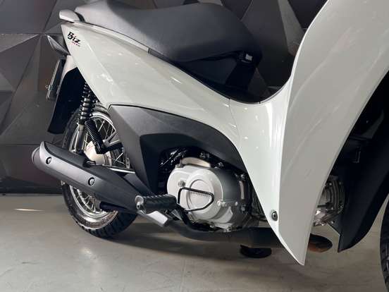 HONDA-BIZ 125 ES HONDA-BIZ 125 ES-2025