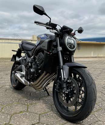 HONDA-CB 650R E-CLUTCH-2026