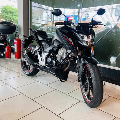 HONDA CB 300F TWISTER CBS 