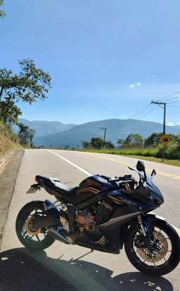 HONDA-CBR 650R ABS-2022