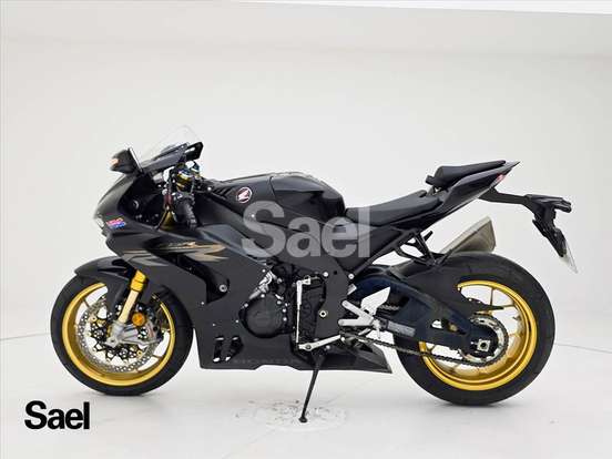 HONDA-CBR 1000RR-R FIREBLADE SP-2023