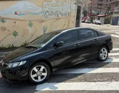 HONDA CIVIC 1.8 LXS 16V FLEX 4P AUTOMÁTICO HONDA CIVIC 1.8 LXS 16V FLEX 4P AUTOMÁTICO