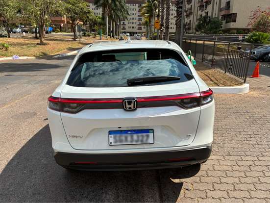 HONDA-HR-V-2023
