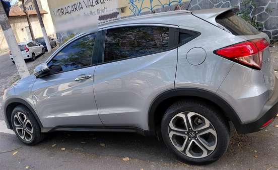 HONDA-HR-V-2016