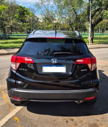 HONDA-HR-V-2015