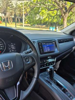 HONDA-HR-V-2015