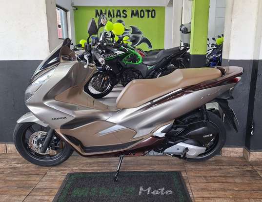 HONDA-PCX-2022