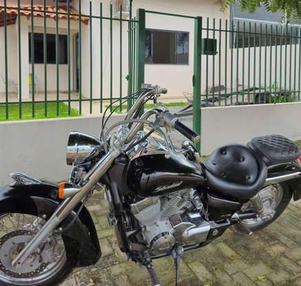 HONDA-SHADOW 750-2006
