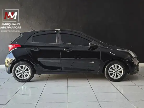 HYUNDAI-HB20-1.0 COMFORT 12V FLEX 4P MANUAL HYUNDAI-HB20-2014