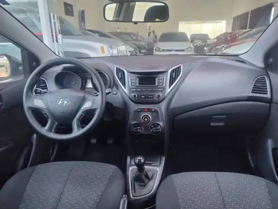 HYUNDAI-HB20-1.0 COMFORT 12V FLEX 4P MANUAL HYUNDAI-HB20-2018