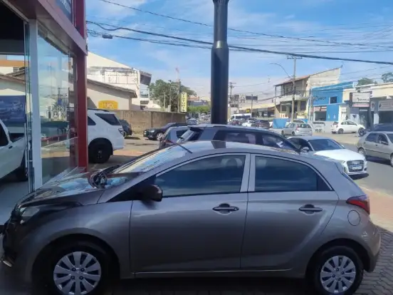 HYUNDAI-HB20-1.0 COMFORT 12V FLEX 4P MANUAL HYUNDAI-HB20-2018
