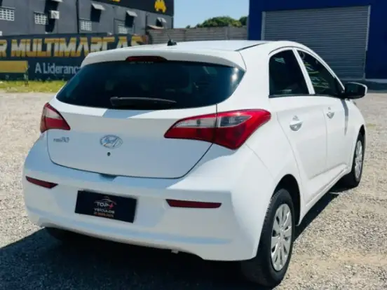 HYUNDAI-HB20-1.0 COMFORT STYLE 12V FLEX 4P MANUAL HYUNDAI-HB20-2016