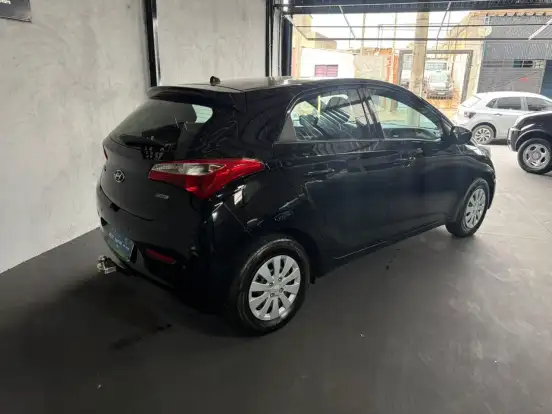HYUNDAI-HB20-1.0 COMFORT STYLE 12V FLEX 4P MANUAL HYUNDAI-HB20-2015