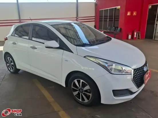 HYUNDAI-HB20-2016
