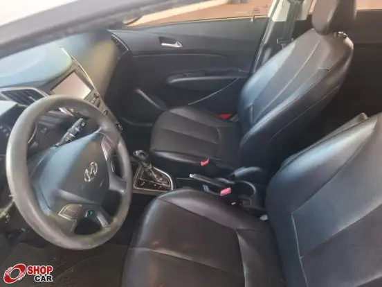 HYUNDAI-HB20-2016