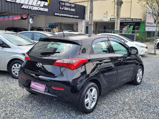 HYUNDAI-HB20-1.0 COMFORT STYLE 12V FLEX 4P MANUAL HYUNDAI-HB20-2014