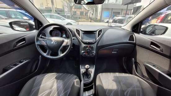 HYUNDAI-HB20-2014