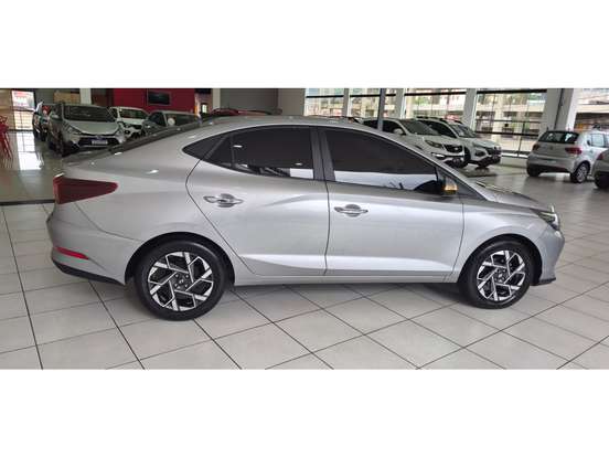 HYUNDAI-HB20S-2022
