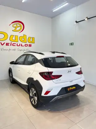 HYUNDAI-HB20X-2020