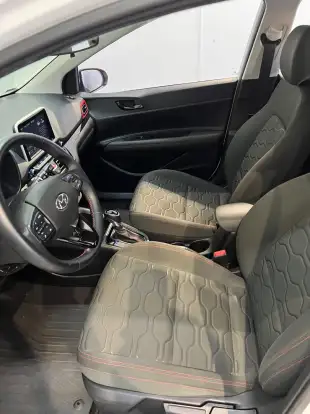 HYUNDAI-HB20X-2020
