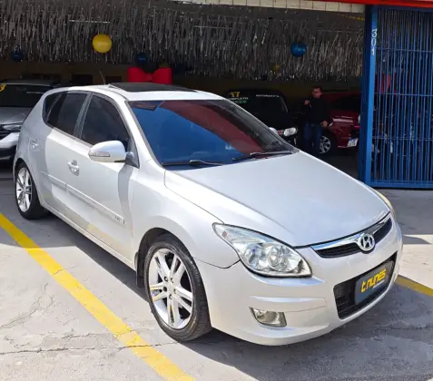 HYUNDAI I30 2.0 MPFI GLS 16V GASOLINA 4P MANUAL