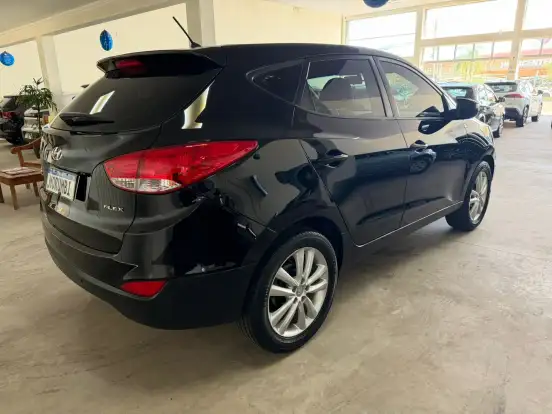 HYUNDAI-IX35-2015