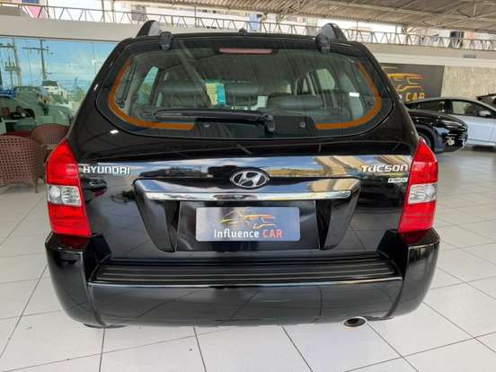 HYUNDAI-TUCSON-2016