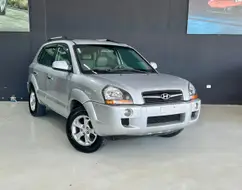 HYUNDAI TUCSON 2.0 MPFI GLS 16V 143CV 2WD FLEX 4P AUTOMÁTICO HYUNDAI TUCSON 2.0 MPFI GLS 16V 143CV 2WD FLEX 4P AUTOMÁTICO